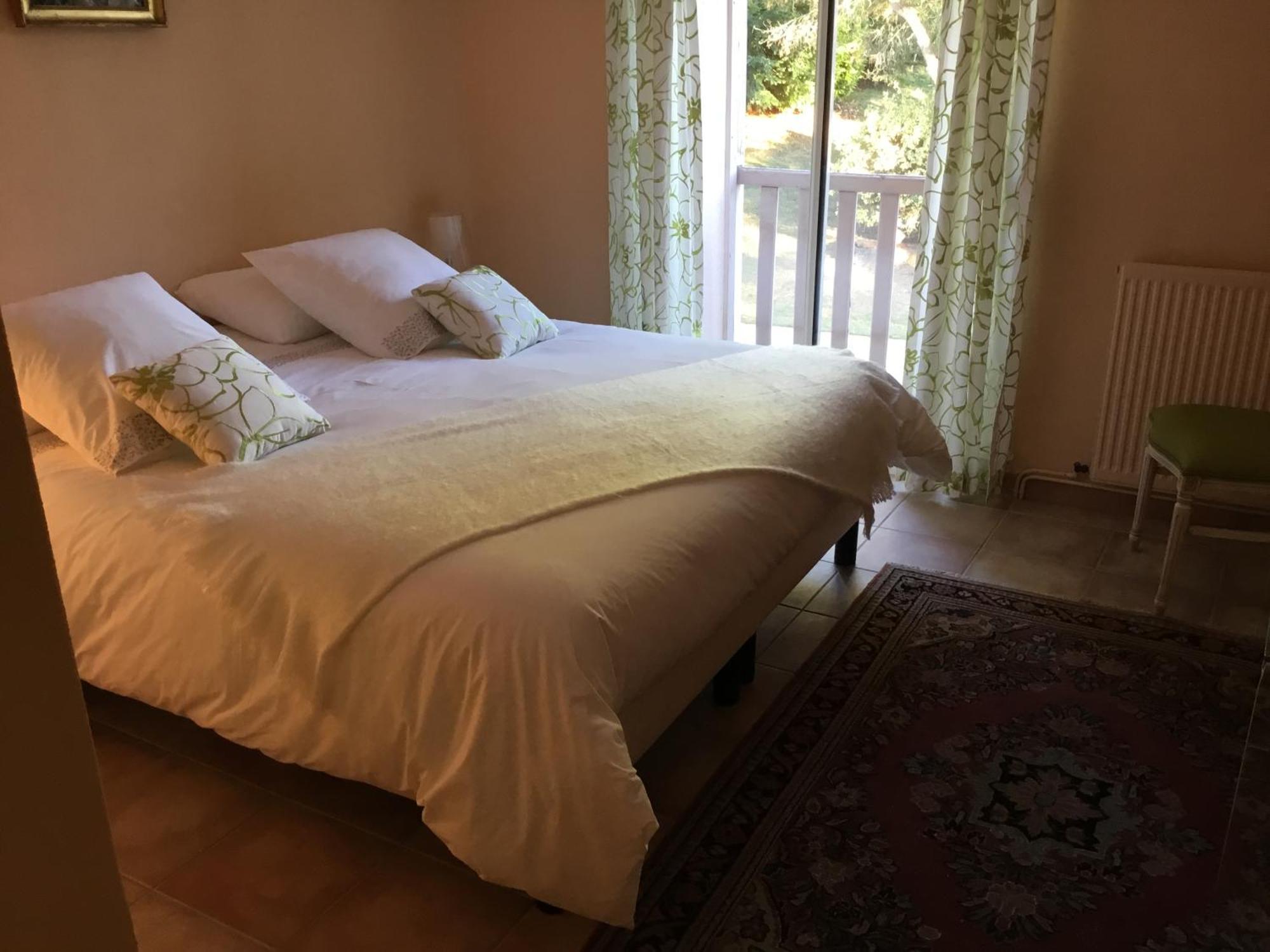 Le Clos De Rose Ussac Esterno foto