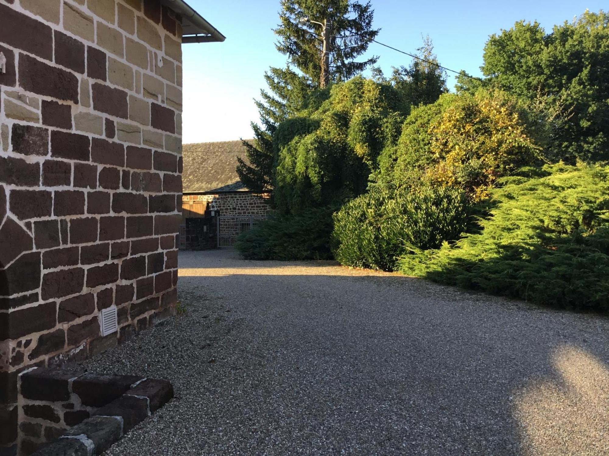 Le Clos De Rose Ussac Esterno foto