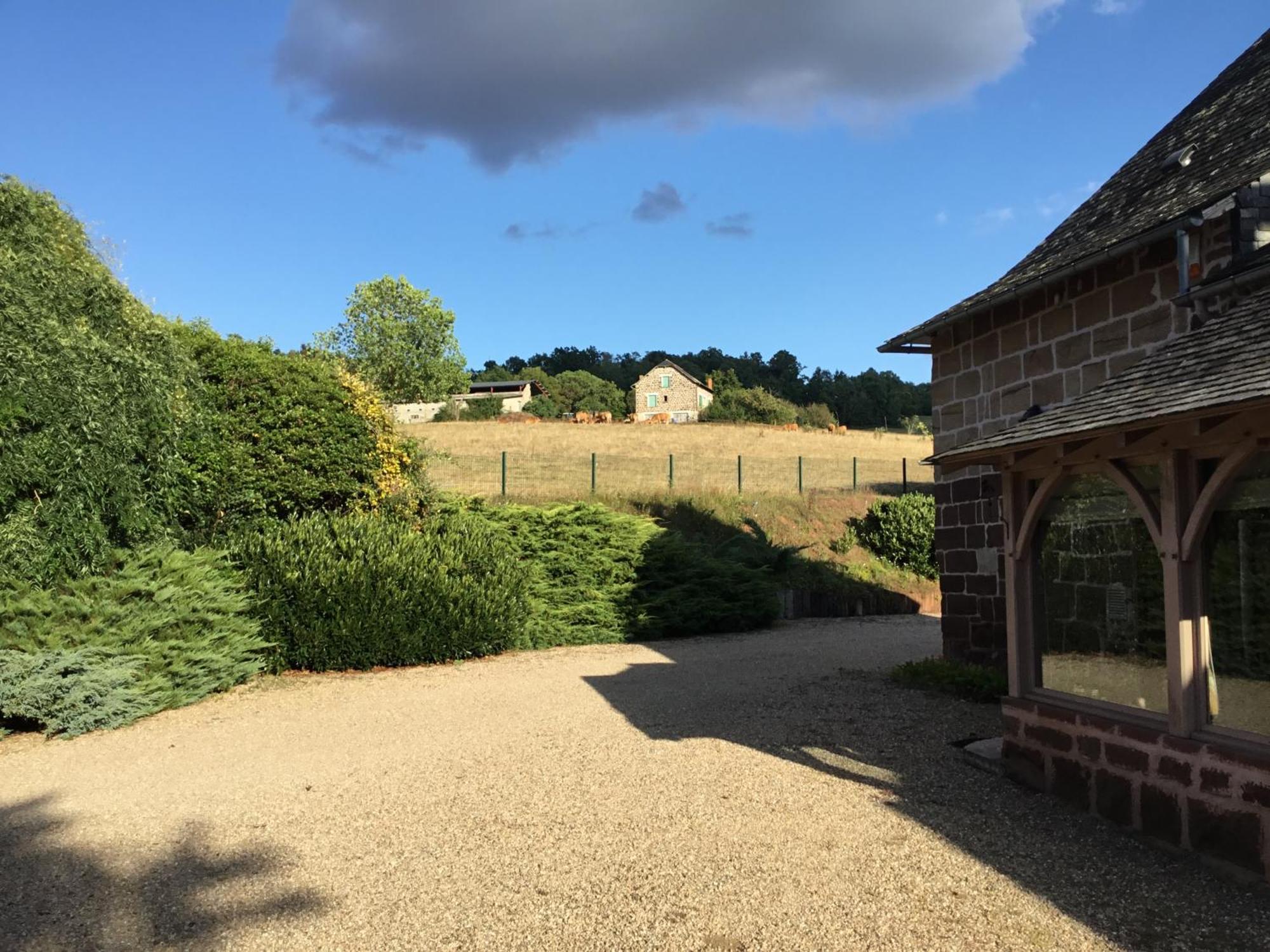 Le Clos De Rose Ussac Esterno foto